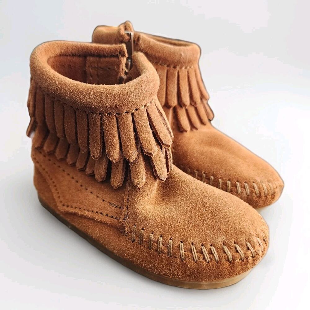 Minnetonka Youth Size‎ 3 Brown Suede Fringe Zip Ankle Moccasin Boots